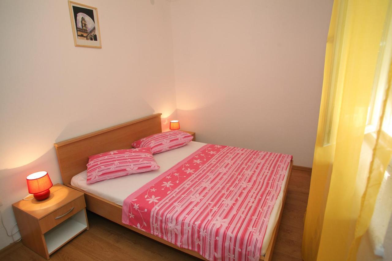 Apartmani Petra Trogir Szoba fotó