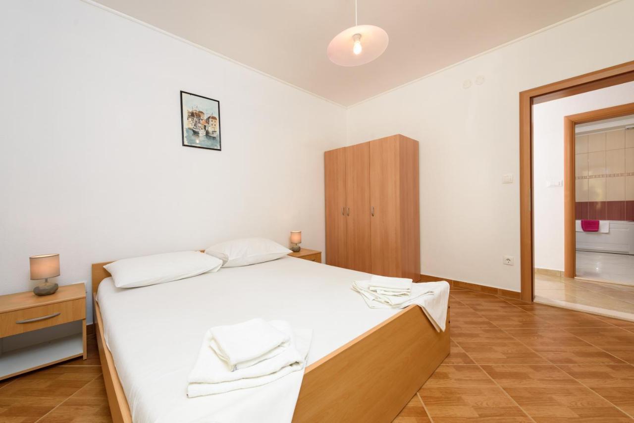 Apartmani Petra Trogir Kültér fotó